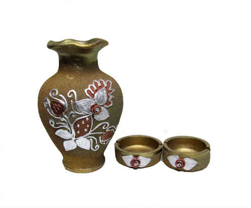 Vintage Vase mit 2 Aschenbecher Goldfarbe Retro